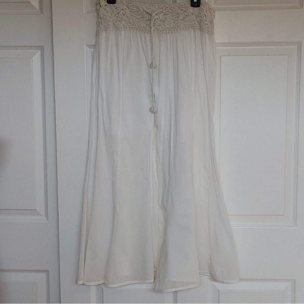 White Linen-Like Flowy Pants